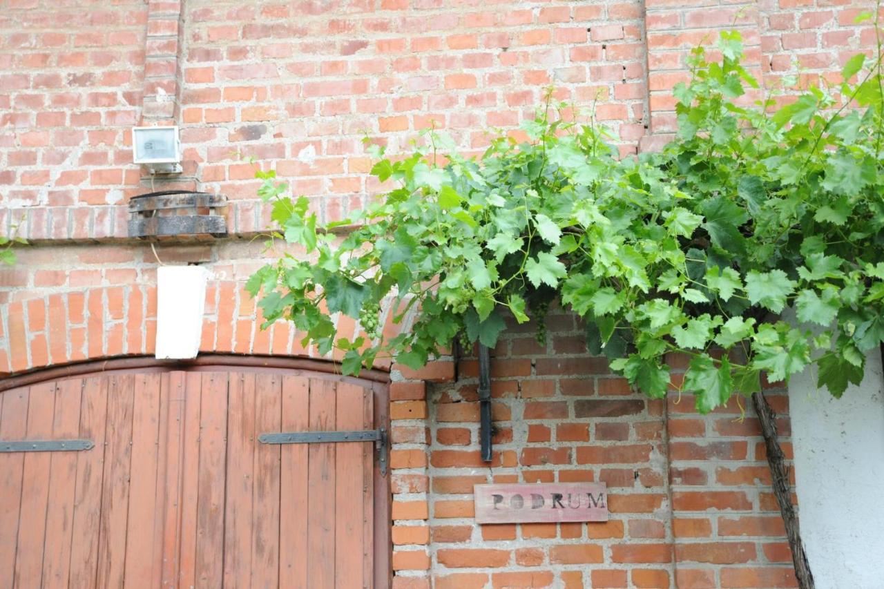 Kutjevo Wellness B&B Winery Sontacchi מראה חיצוני תמונה