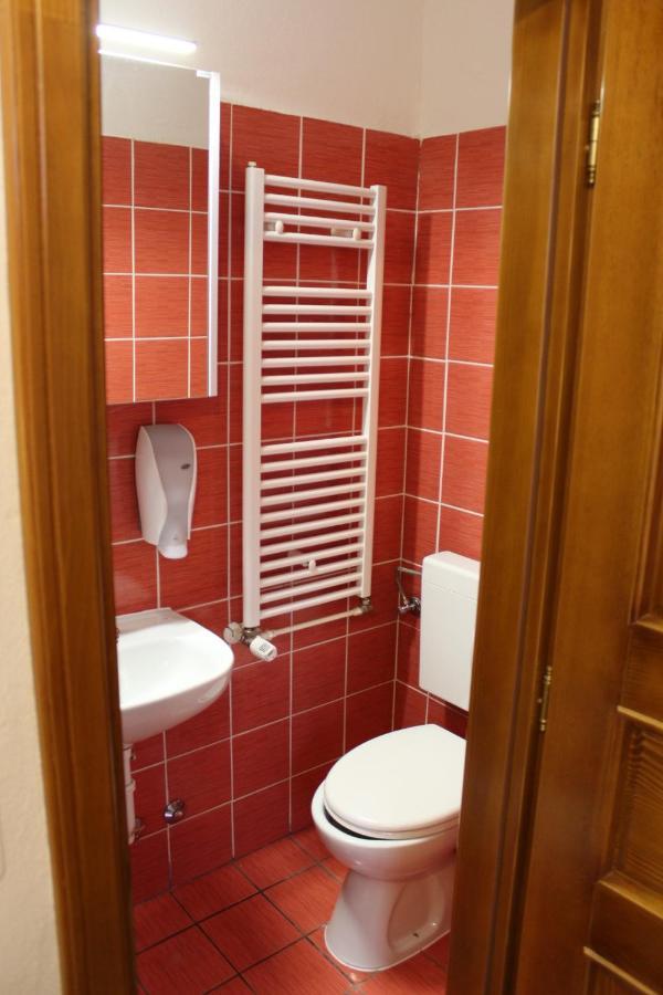 Kutjevo Wellness B&B Winery Sontacchi מראה חיצוני תמונה